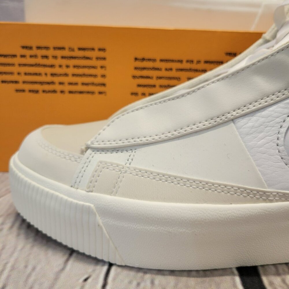 Nike Women's Blazer Mid Victory Casual Sneakers - Picture 4 of 10
